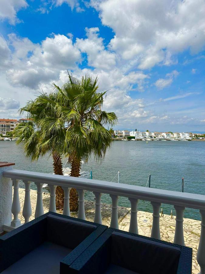 Apartamento En El Canal De Empuriabrava II Apartment Ngoại thất bức ảnh